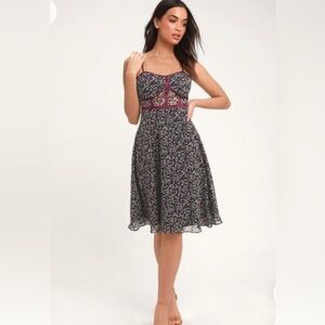 Lulu's Coralyn Navy Blue floral print midi  dress size S